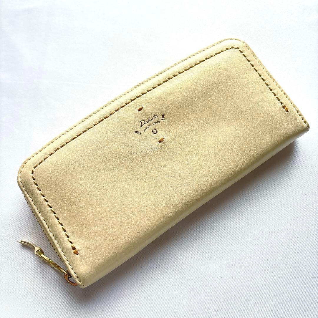 【美品・冬限定カラー】DAKOTA ダコタ カッシーニ ラウンドファスナー長財布