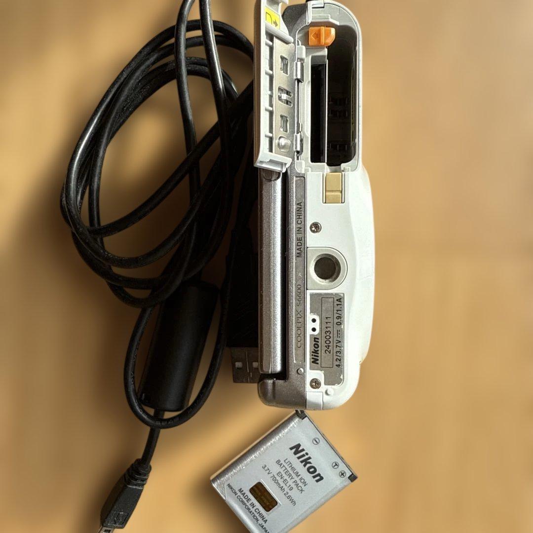 Nikon COOLPIX S6600 Wi-Fi搭載