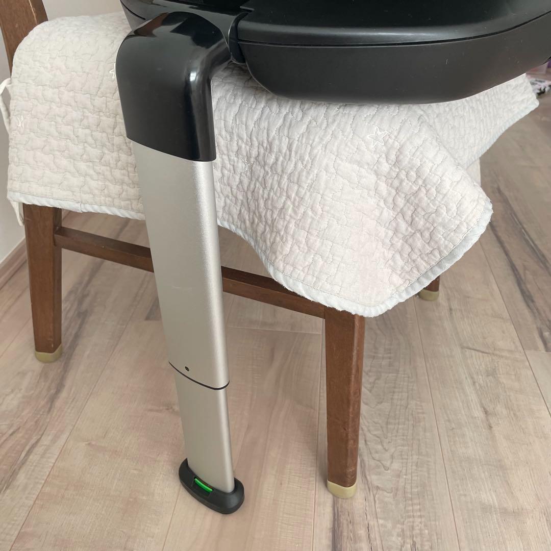 【超美品♡】チャイルドシート　マムズキャリー　ターンレジェfix グレー⭐︎