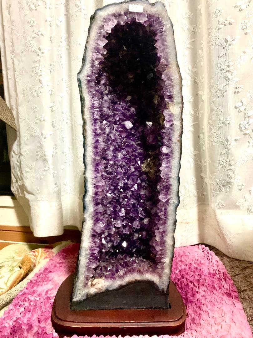 アメジスト結晶置物 木製台座付き