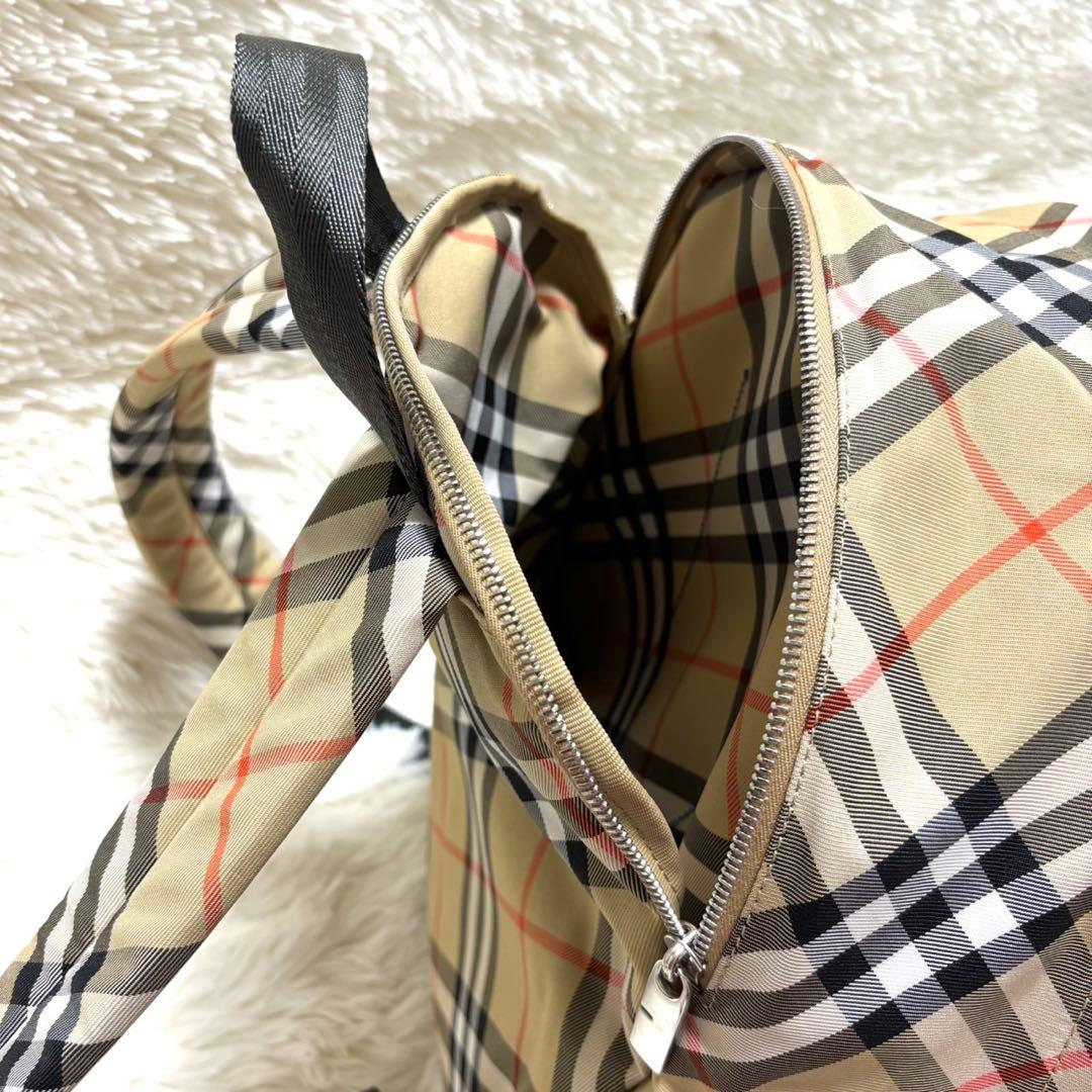 【新品同様・現行品】BURBERRY チェックプリントスモール　バックパック