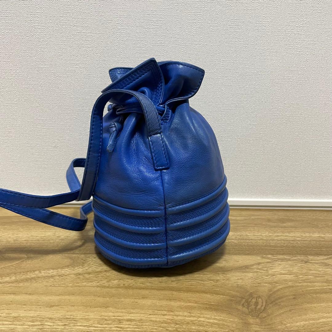 《美品》LOEWE（ロエベ）ナッパレザー ショルダーバッグ ブルー系