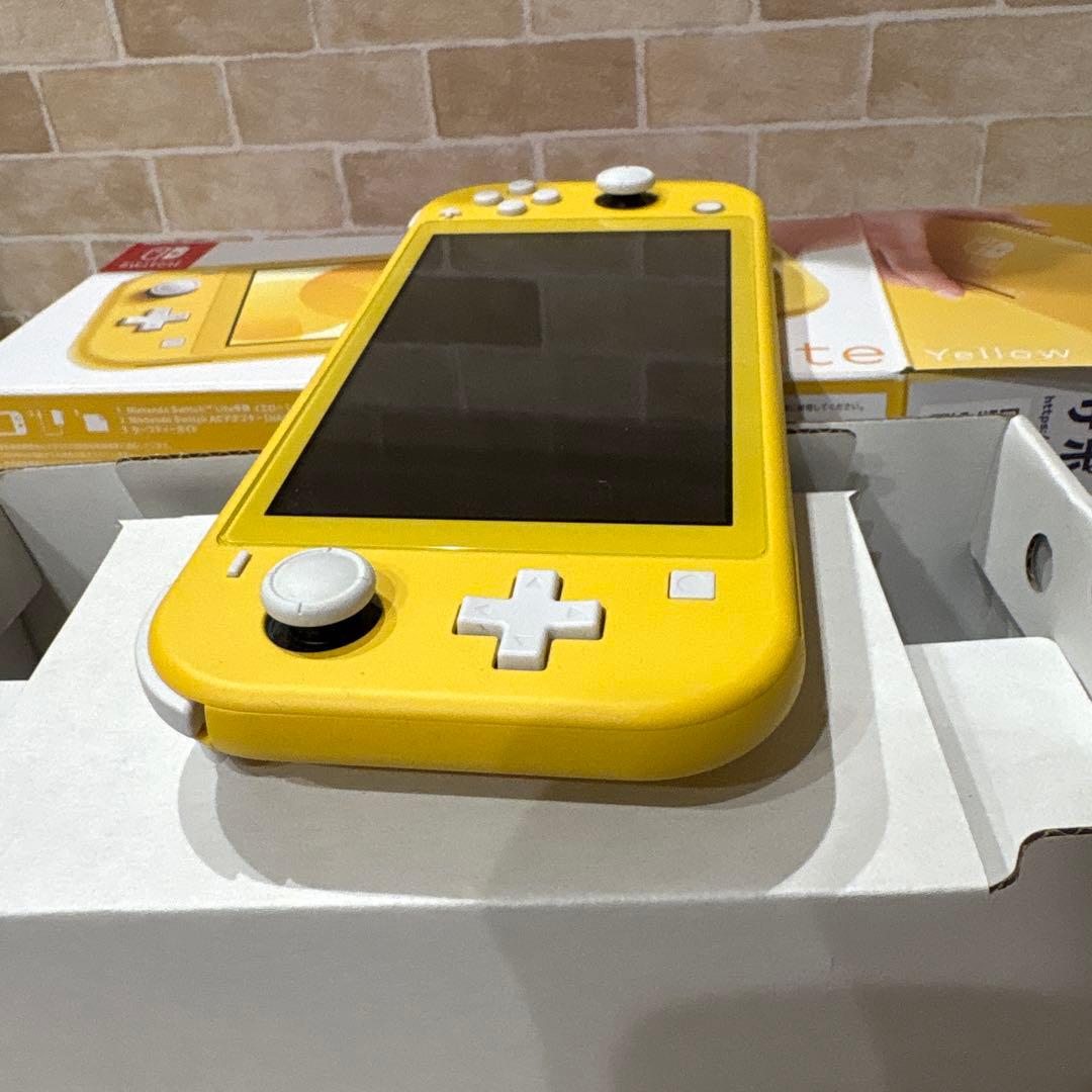 Y*d様 Nintendo Switch Lite イエロー 本体
