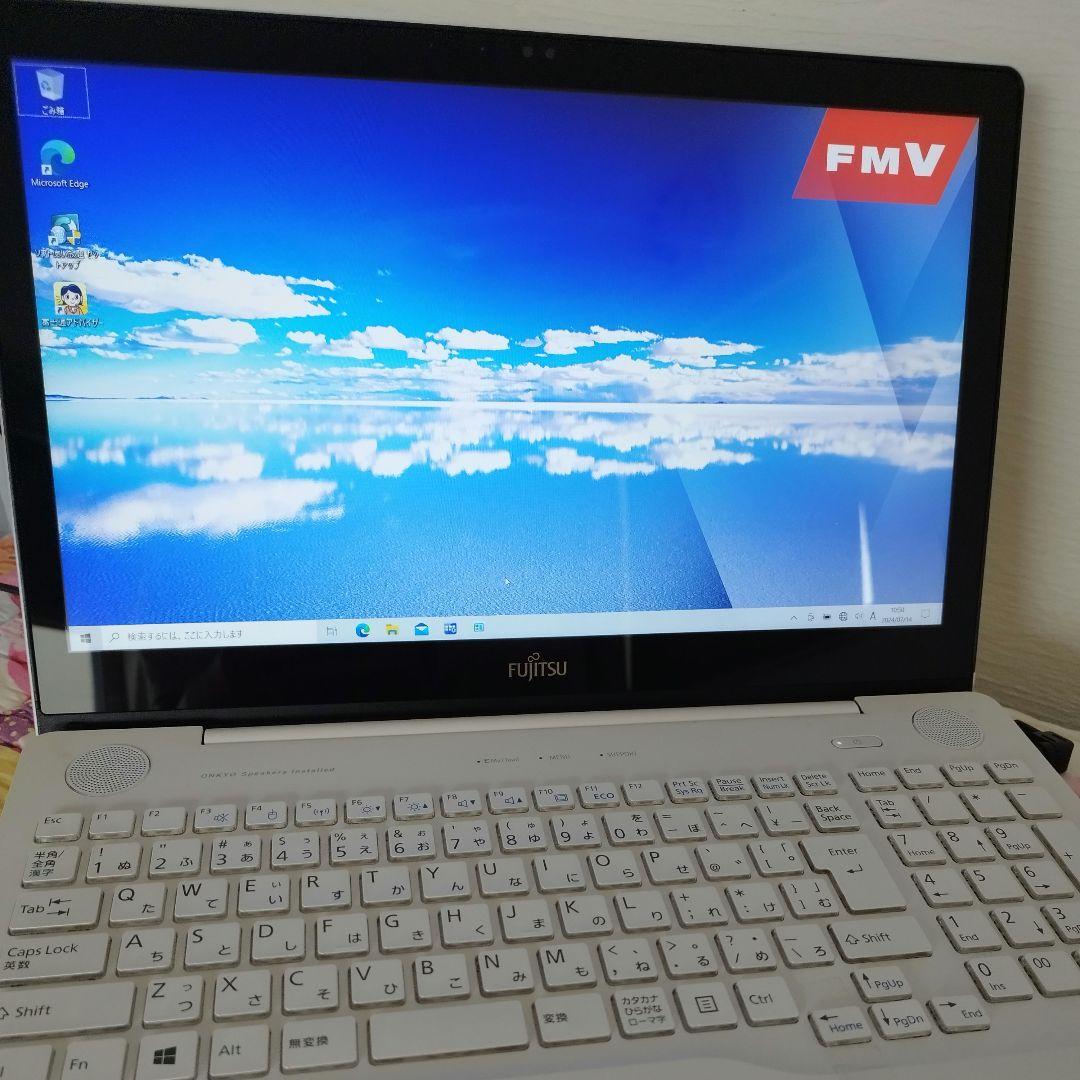 本日限りの価格！FMV LIFEBOOKAH77　FMVA77B1Wホワイト