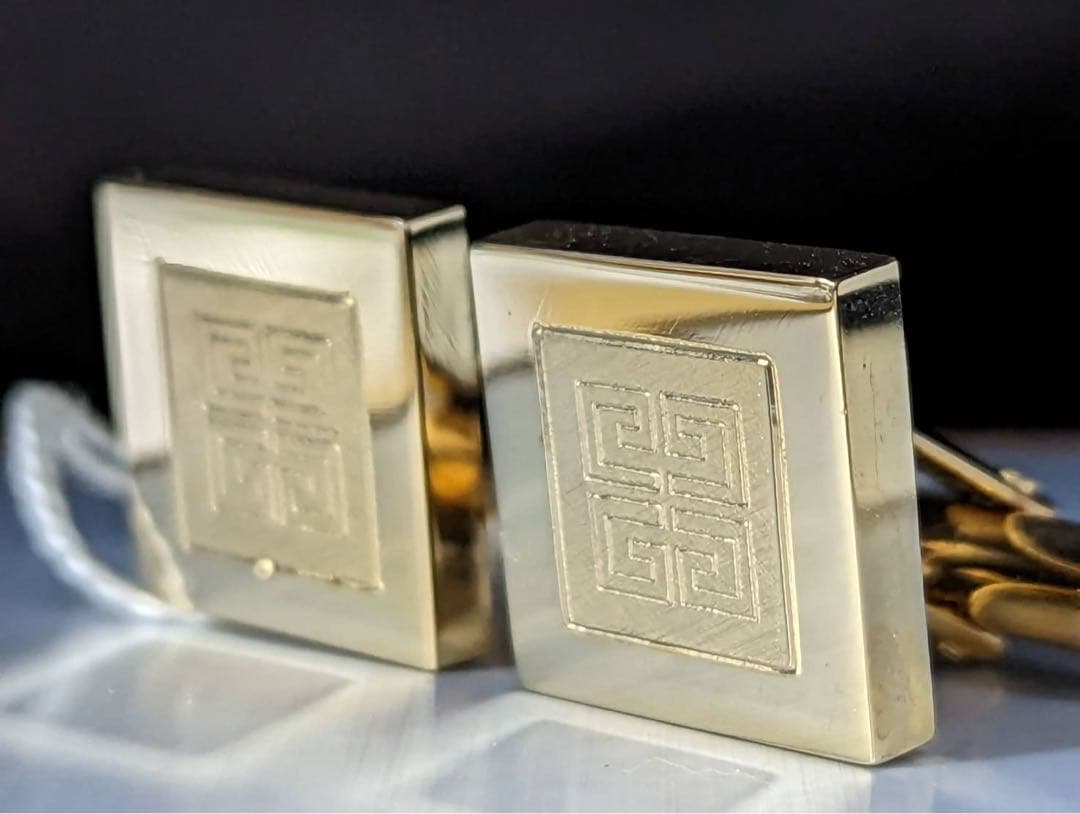 ◇GIVENCHY カフス No.108