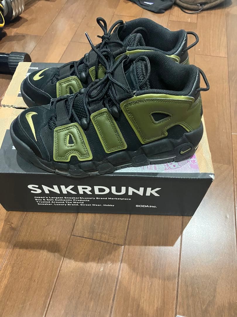 Nike Air More Uptempo ブラック/オリーブ