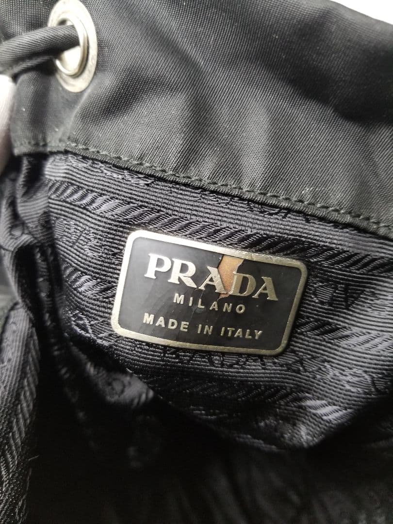 ゆ*こ様 PRADA プラダ リュックサック バッグパック 三角ロゴ