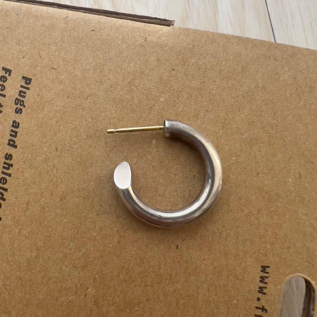 CAREERINGPLACEBO 501 (SV)シルバー フープピアス 片耳用