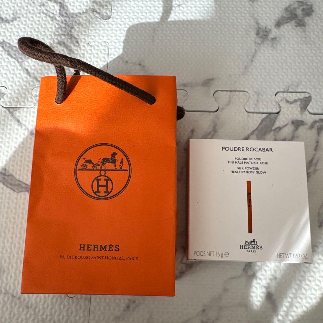 HERMES エルメス新作　ロカバール フェイスパウダー
