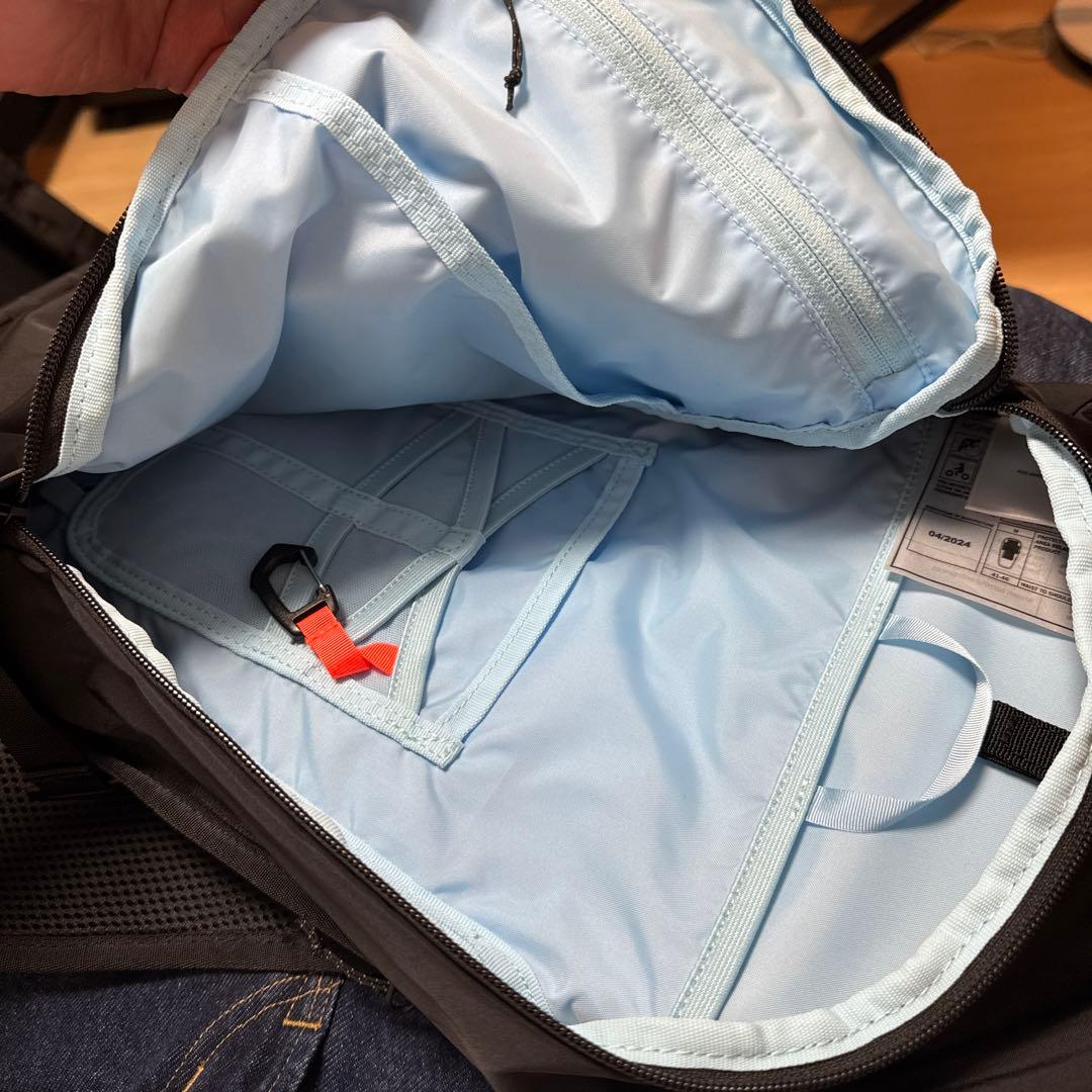 POC Column VPD 8L バックパック