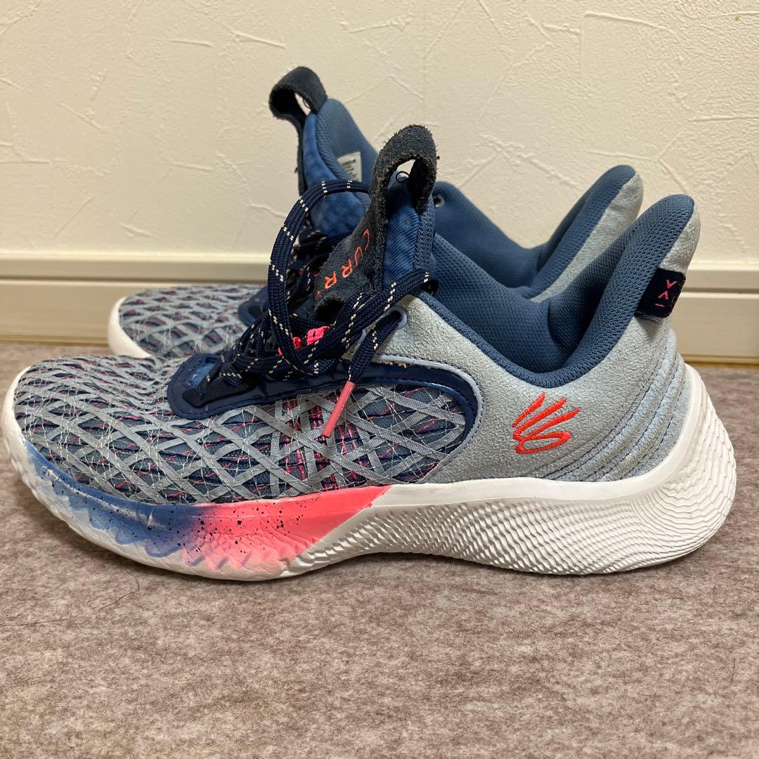 Curry 9バスケットボールシューズ ネイビー/ピンク