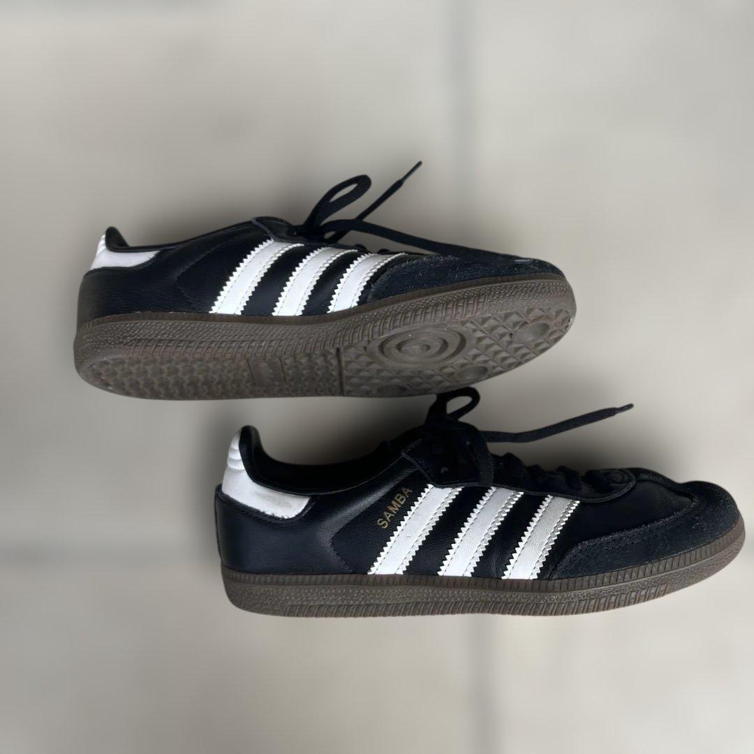 アディダス　サンバ　21 白　黒
