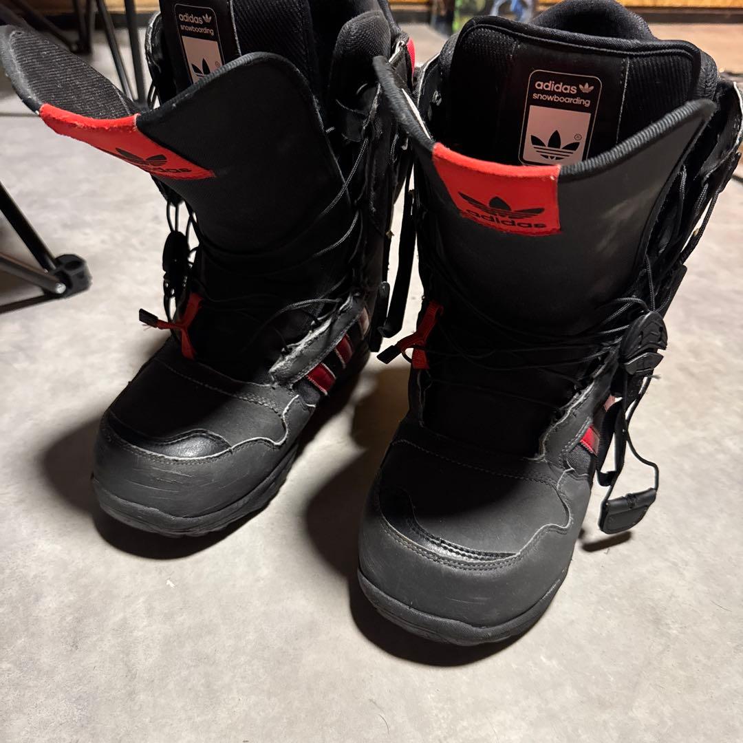 adidas スノーボードブーツ US8 ブラック/レッド - メルカリ