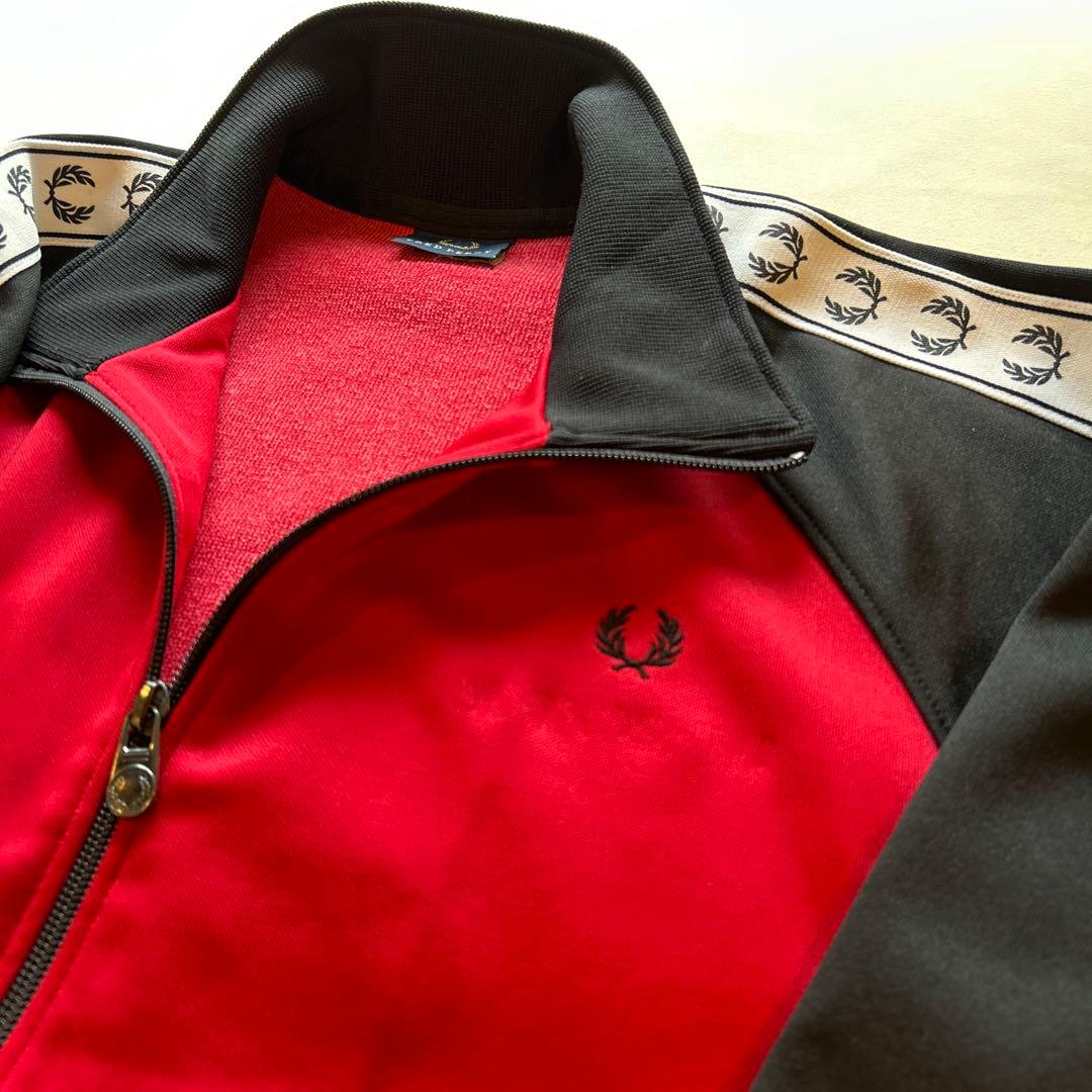 美品 FRED PERRY フレッドペリー トラックジャケット ジャージ 赤×黒