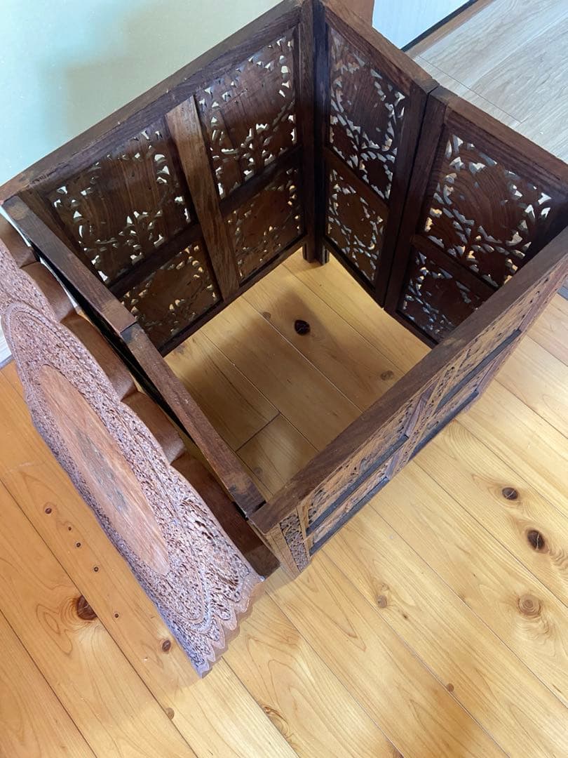 【最終価格】アジアンテイストテーブル