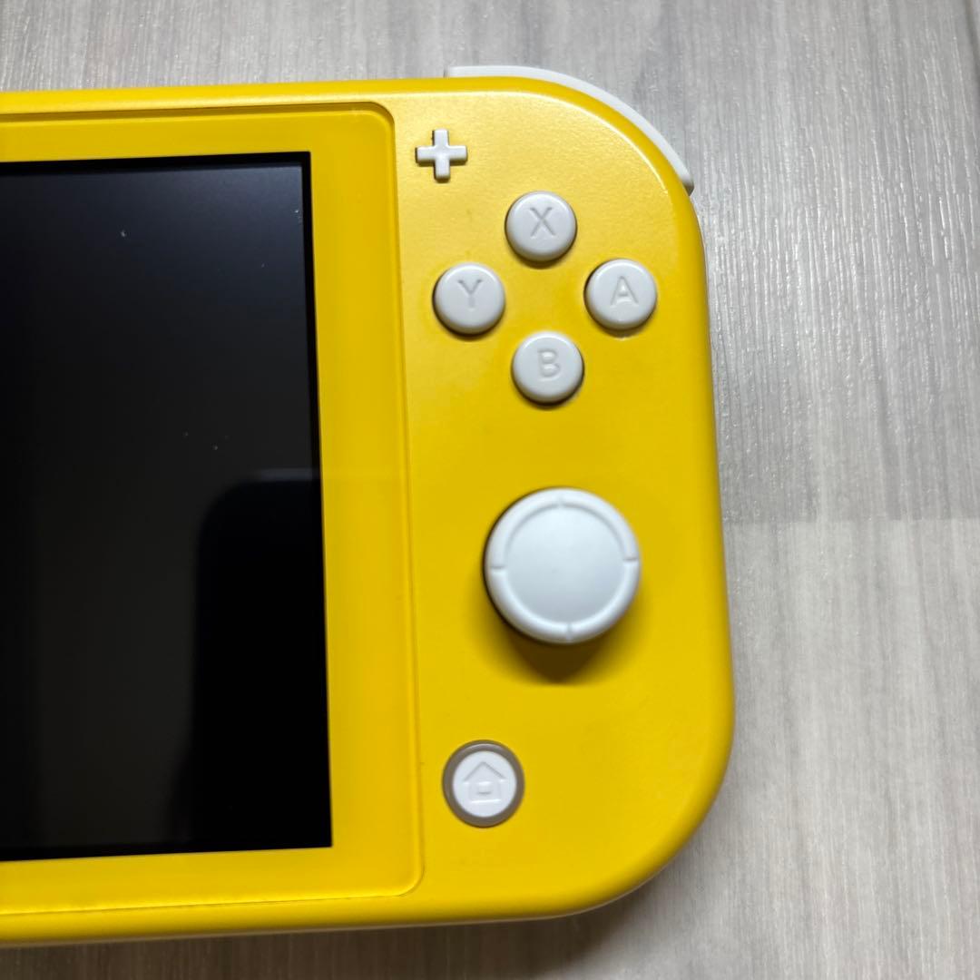 Nintendo Switch Lite ニンテンドースイッチライト イエロー