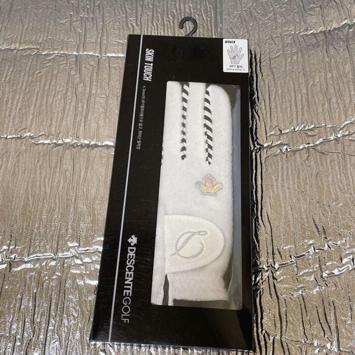 デサント　ゴルフ　グローブ　冬用　手袋　ホワイト　19サイズ