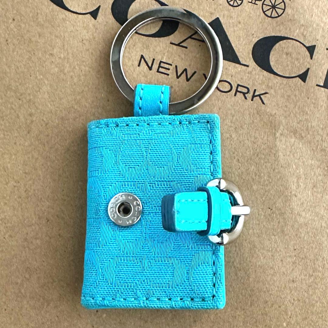 コーチ【COACH】シグニチャー フォトフレーム キーホルダー バッグ