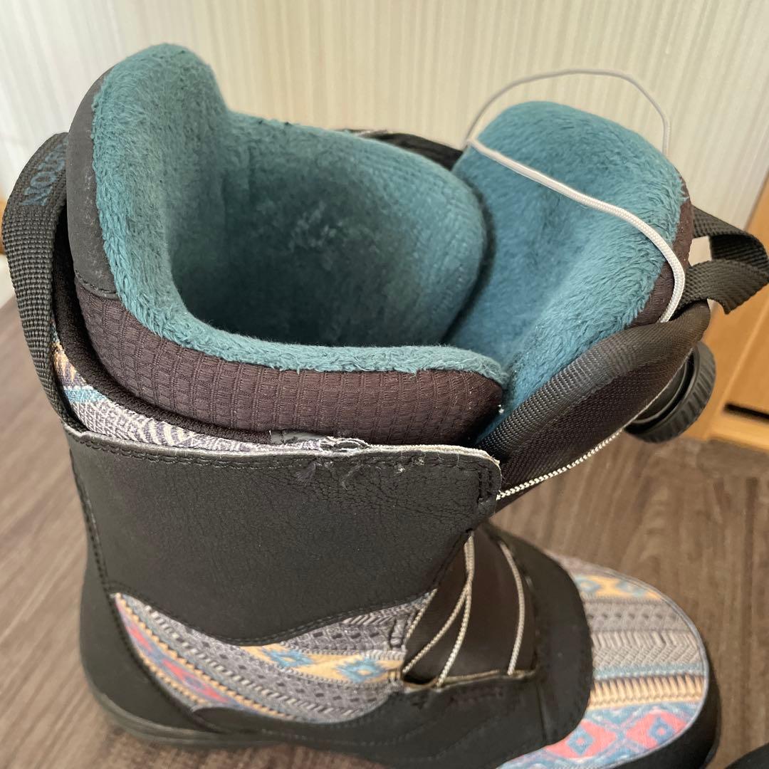 TRU 917 ブラック/マルチカラー スノーボードブーツ(女性用)