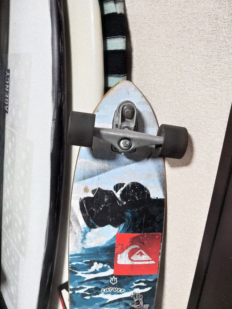 中古　Carver スケートボード　サーフィン　スケボー　波乗り