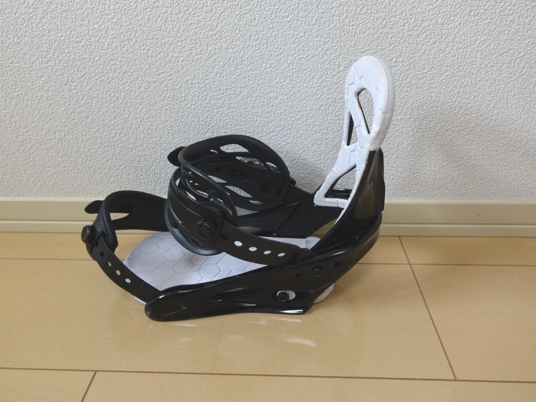 Burton バートン Mission Smalls ジュニア ビンディング