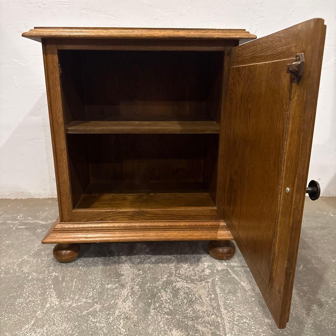 ビンテージ　サイドテーブル　ベッドサイドテーブル　2