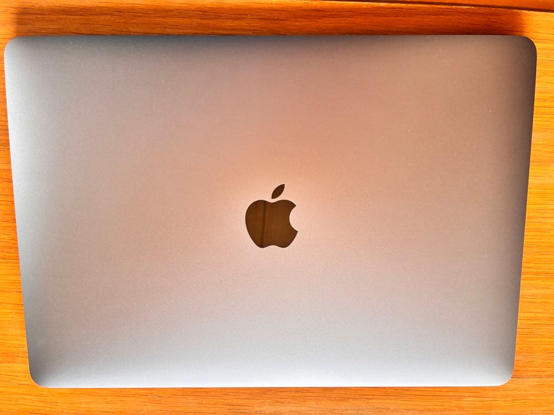 MacBook Air M1 2020 メモリ8GB SSD256 ハブ付