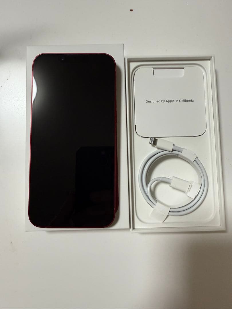 Apple iPhone 13 (PRODUCT(RED)) 本体