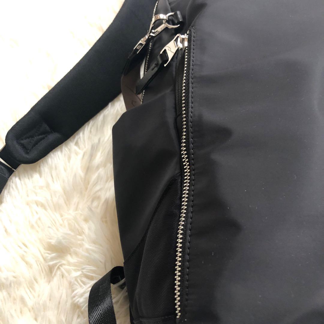 W&.Day/Night ポルク スクエアリュックA4サイズ 13.3インチPC