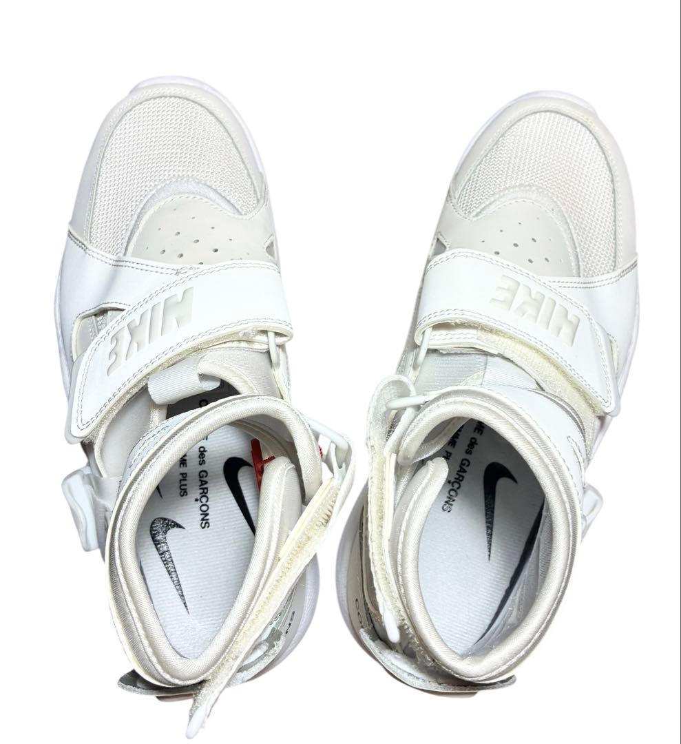 COMME des GARÇONS NIKE AIR CARNIVORE