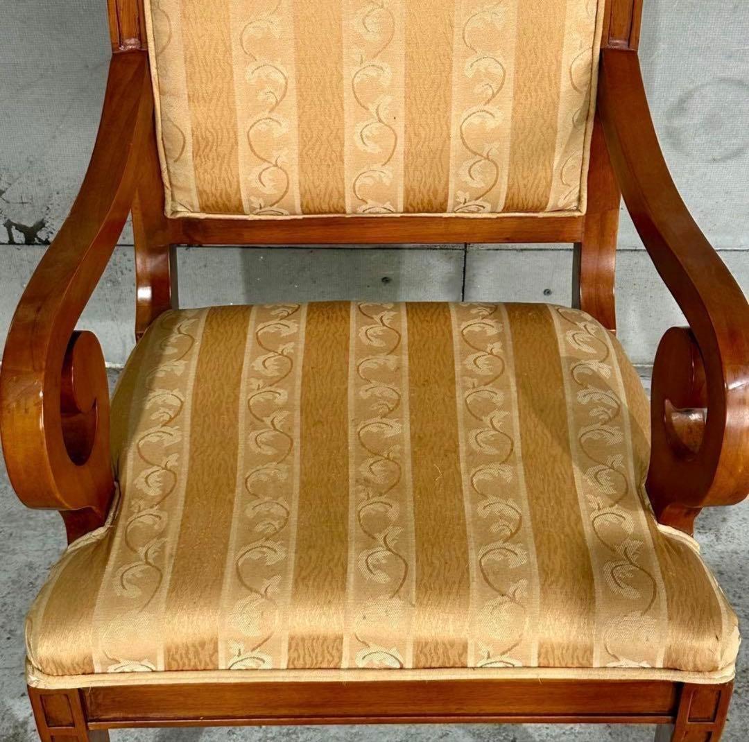 ✦優雅な曲線美✦ロココ調クラシックチェア　アームチェア　真鍮調装飾　ヴィンテージ