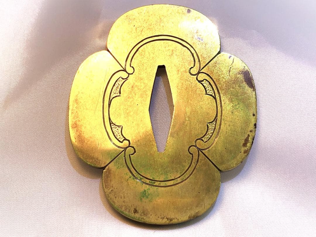 【 木瓜形金銅鍔 】　切羽揃い　奉納剣/宝剣/軍刀