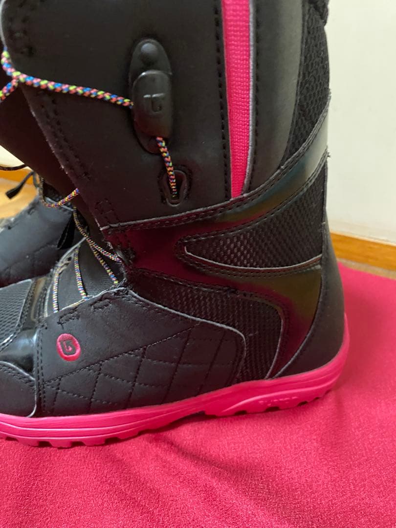 【新品未使用】BURTON MINT ASIAN FIT 23.5cm