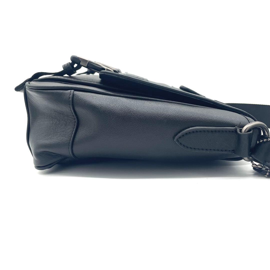 【極美品】コーチ　2way メッセンジャーバッグ　トラック　レザー　黒　A4可能