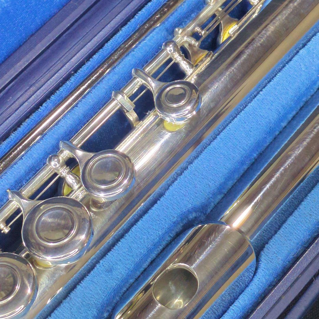 フルート　調整済　ヤマハYFL211S（Eメカ銀メッキ仕様）美品