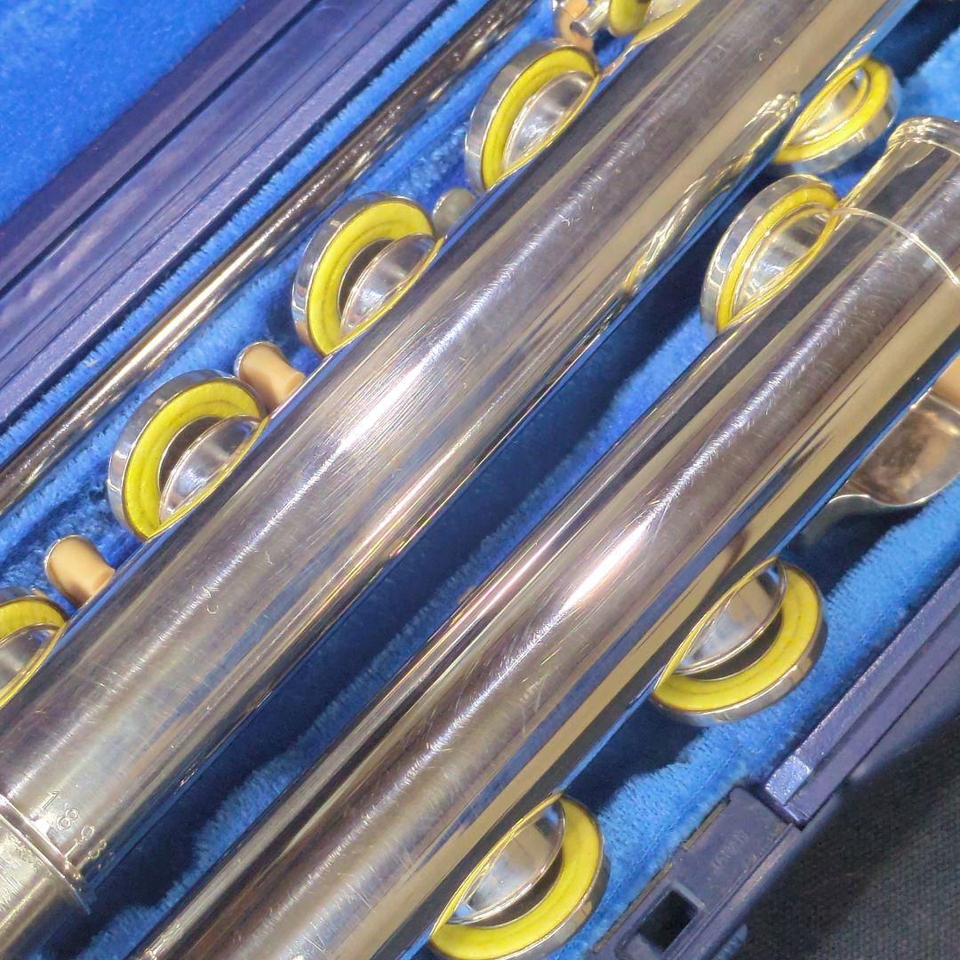 フルート　調整済　ヤマハYFL211S（Eメカ銀メッキ仕様）美品