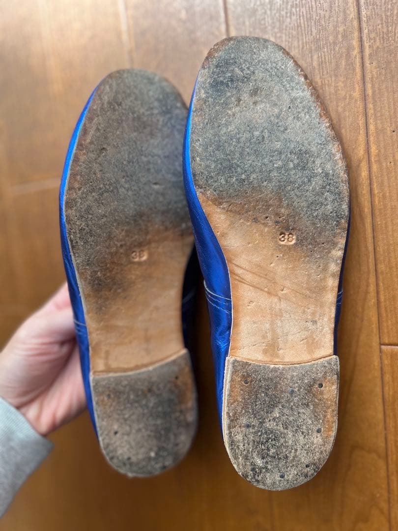 ポルセリ 38 青いリボン付きバレエシューズ - メルカリ