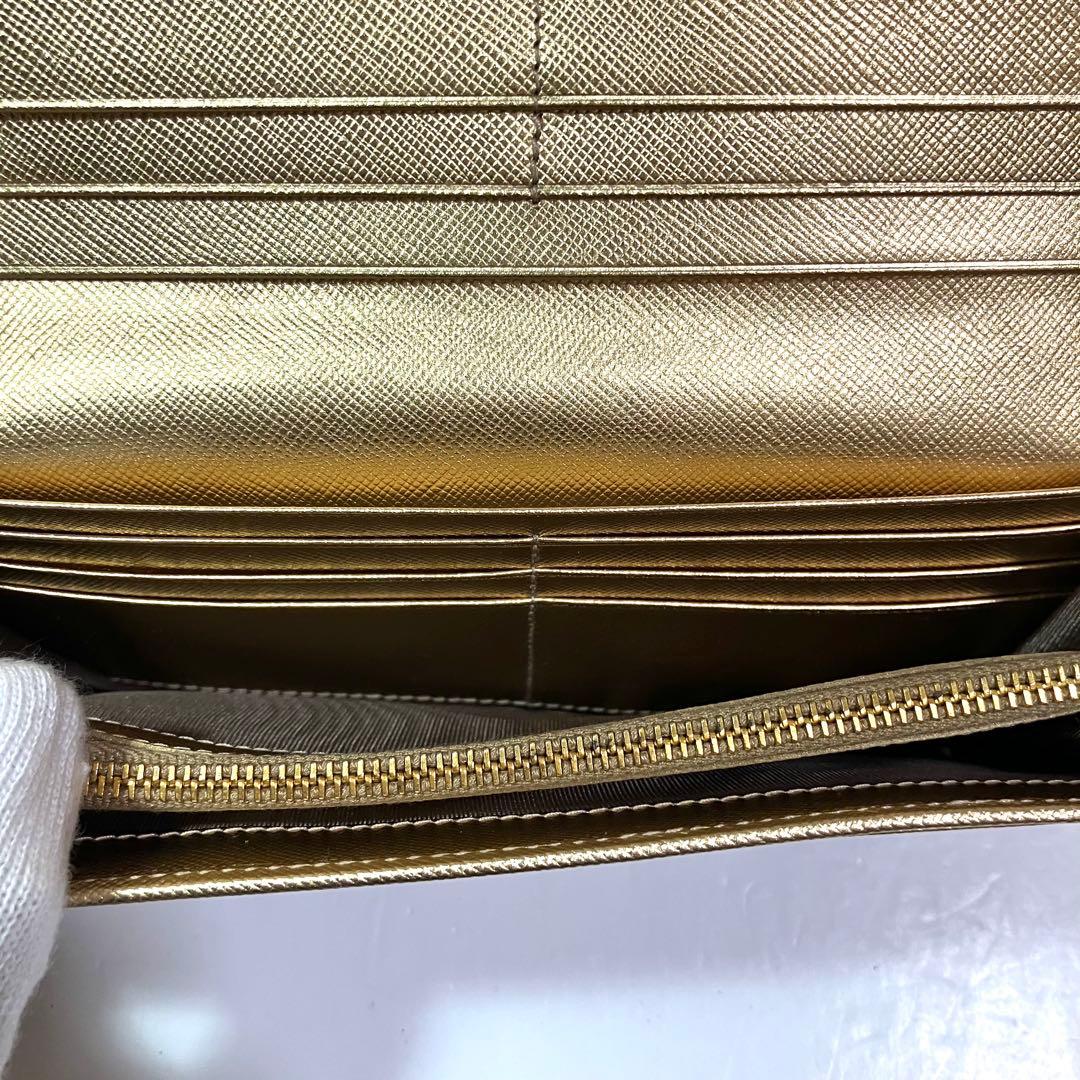 PRADA プラダ 二つ折り 長財布 ゴールド レザー 希少品 レア物
