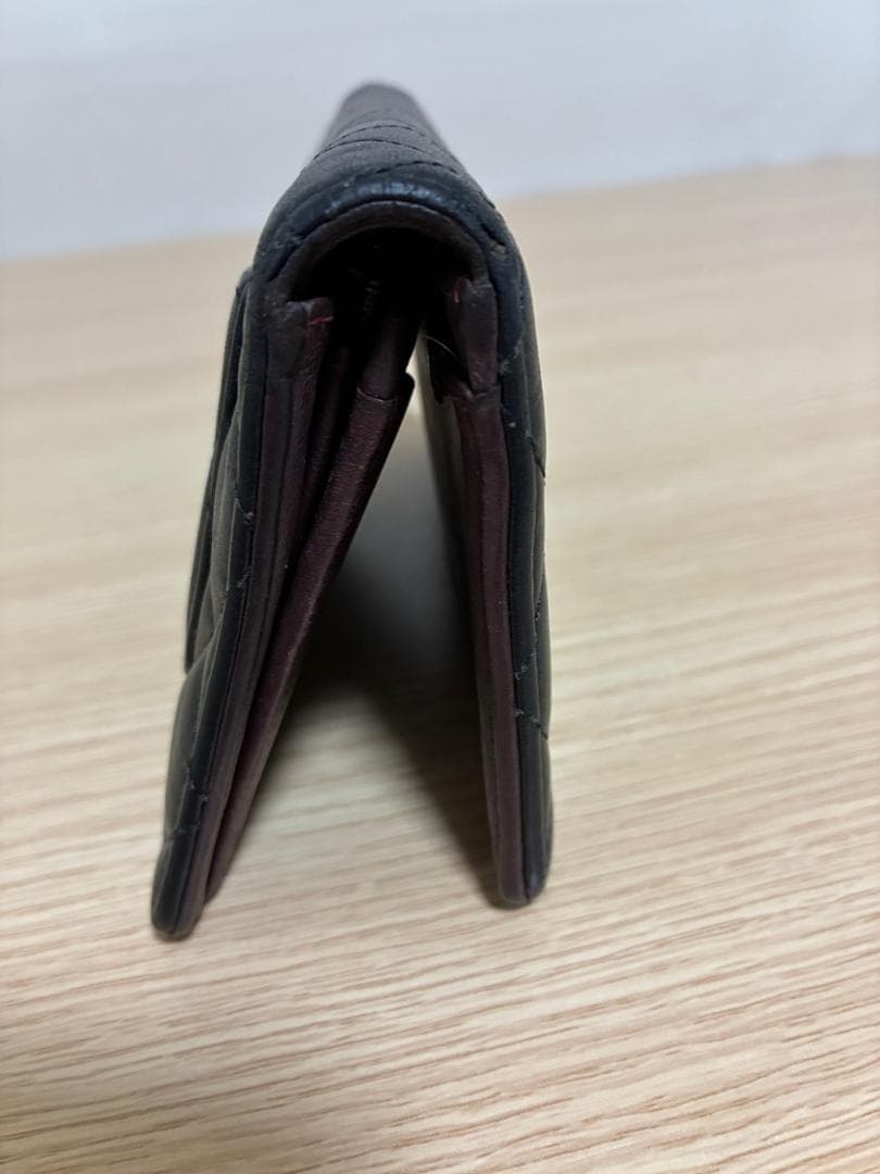 CHANEL 　マトラッセ　ブラックレザー 長財布