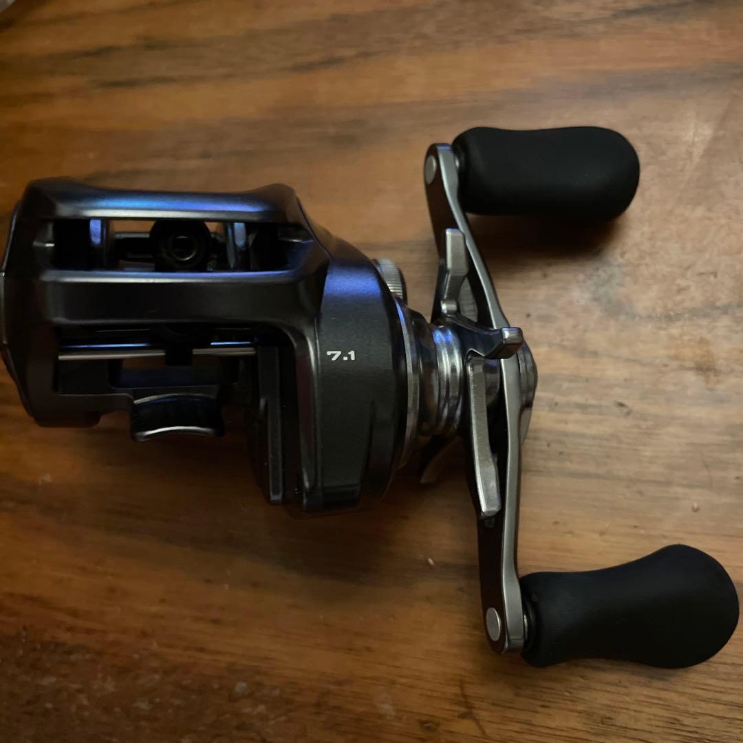 最終値下　シマノ　22バンタムHG 左巻き