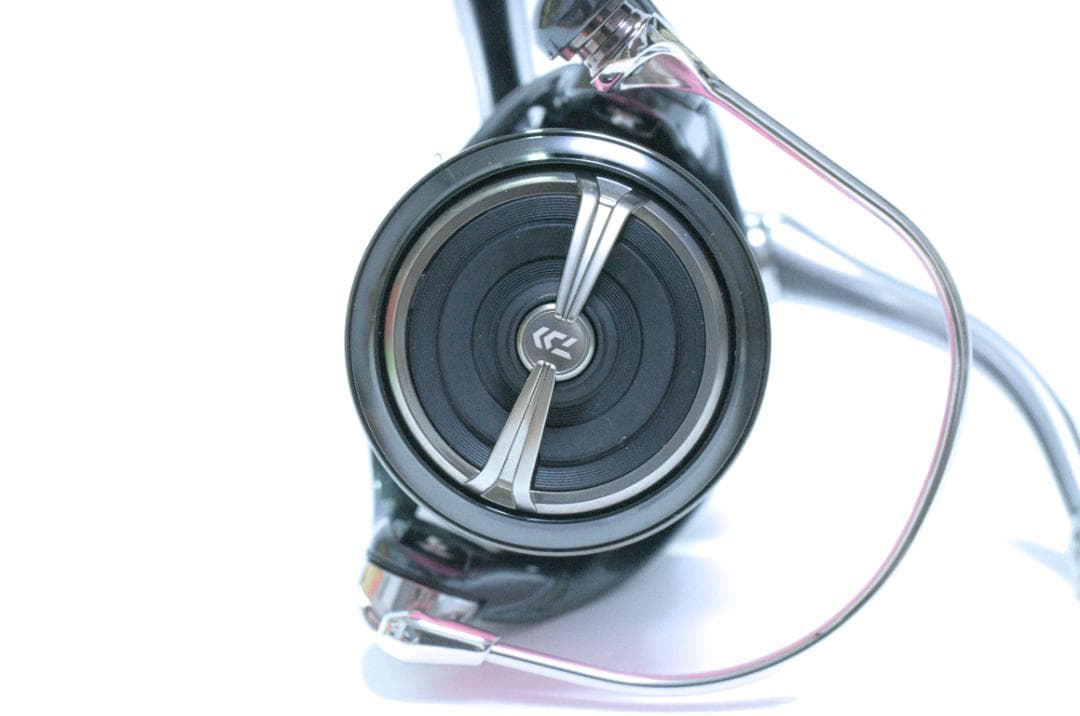 ダイワ 24CERTATE セルテート FC LT 2500S 非常に良い