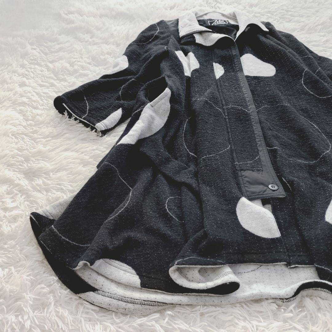 専用ページ【エイコ　コンドウ】デザインコート　ブラック　42　XL　大きめ