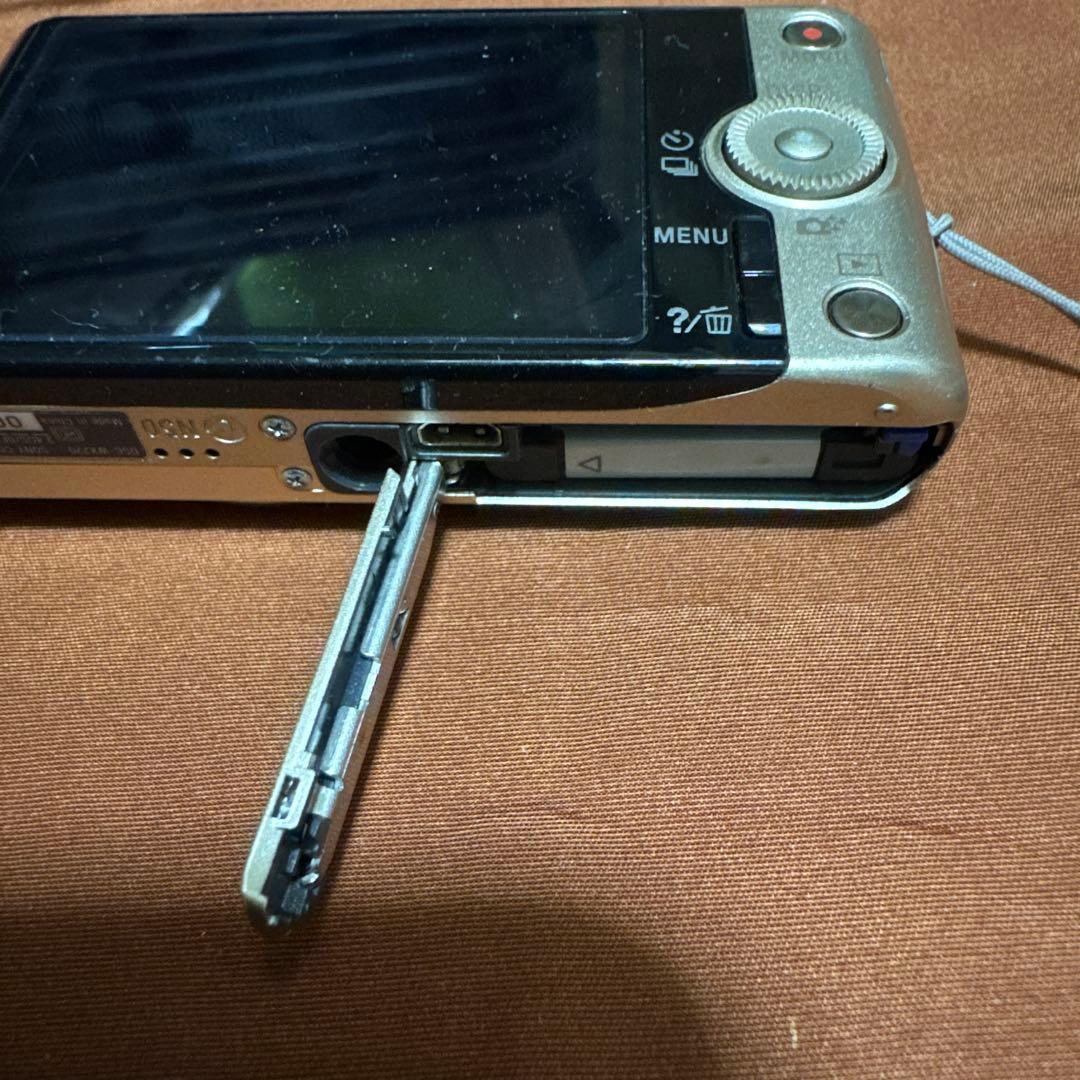 デジカメ SONY Cyber-shot 10倍光学ズーム DSC-WX220