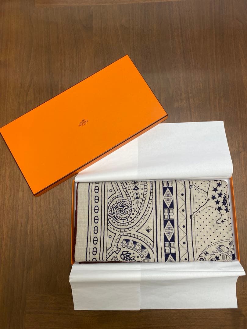 【未使用品】2025エルメス シュヴァルドゥクール　バンダナ140