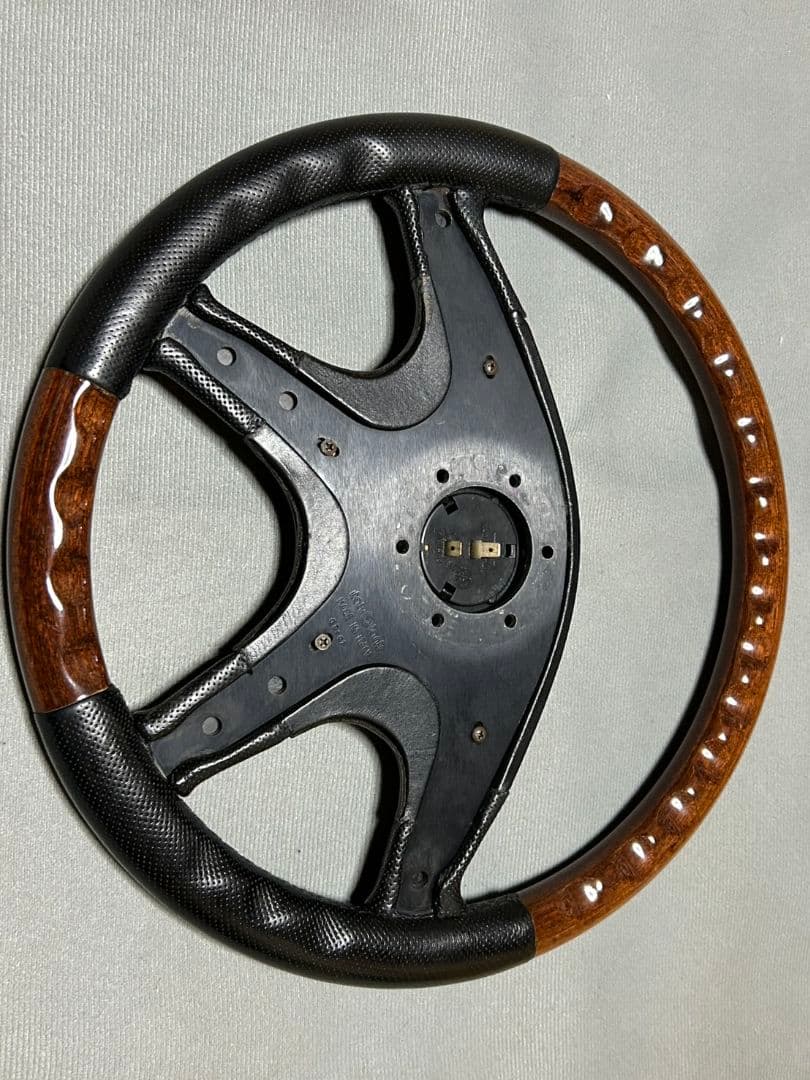 italvolanti ステアリング ウッド レザー　37パイ