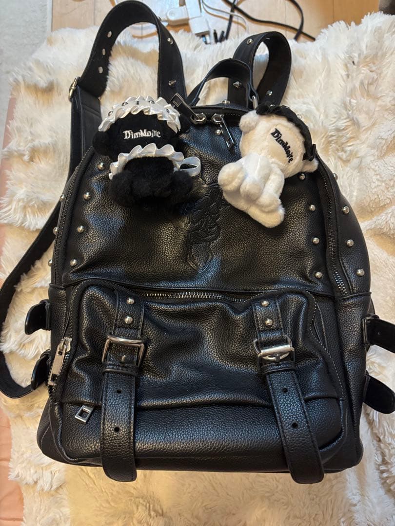DimMoire スタッズ付きブラックリュック