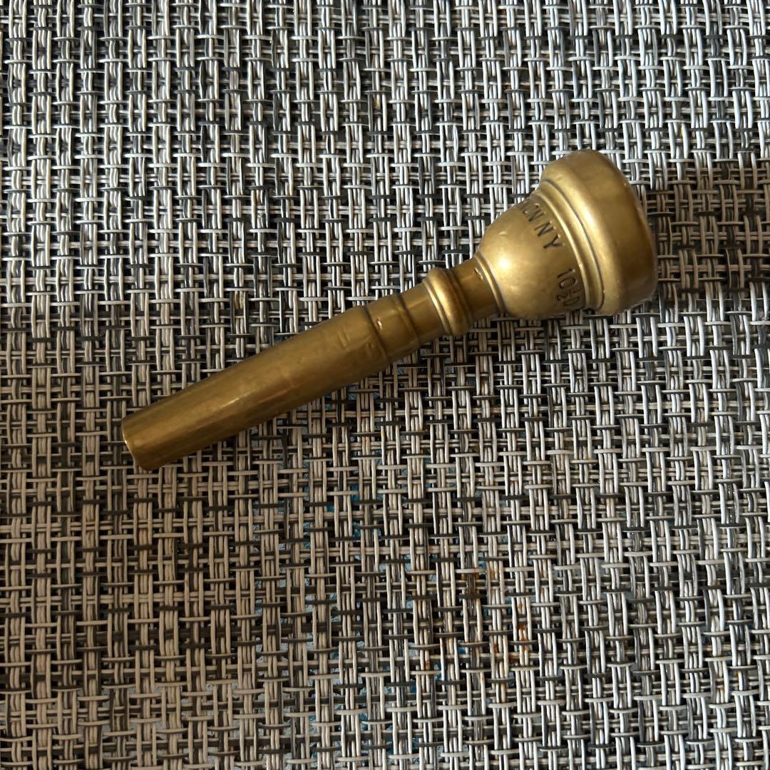 トランペットマウスピース バックマウントバーノン10 1/2D