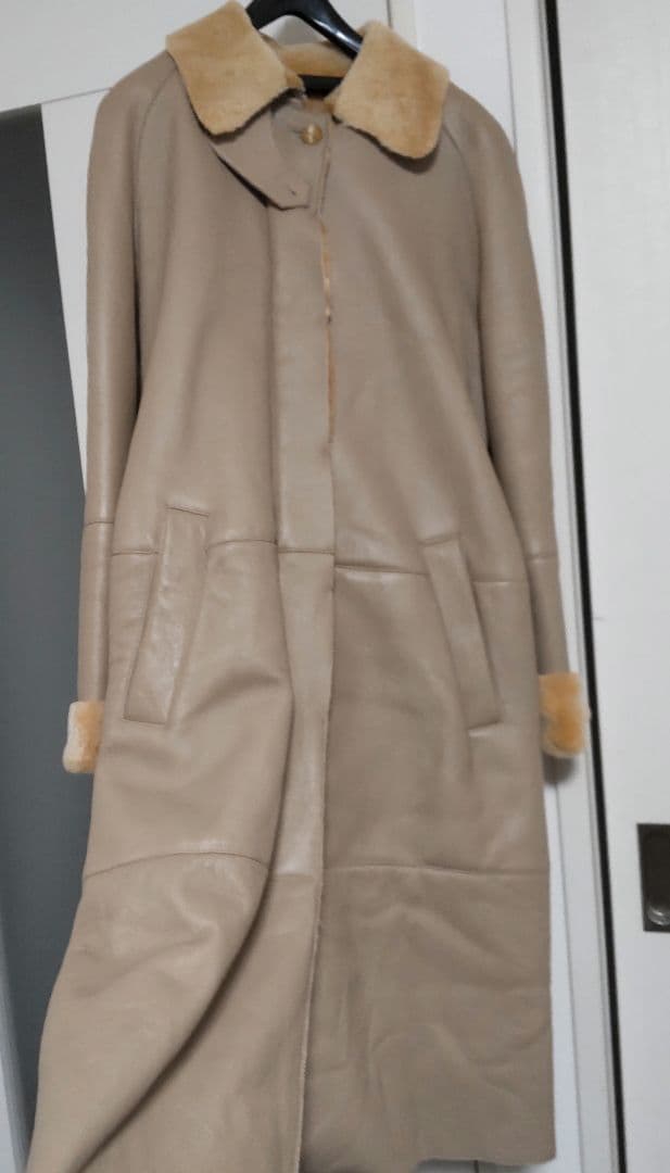 美品　BALLY　ラムスキン　ムートンコート　バリージャパン　ML　38