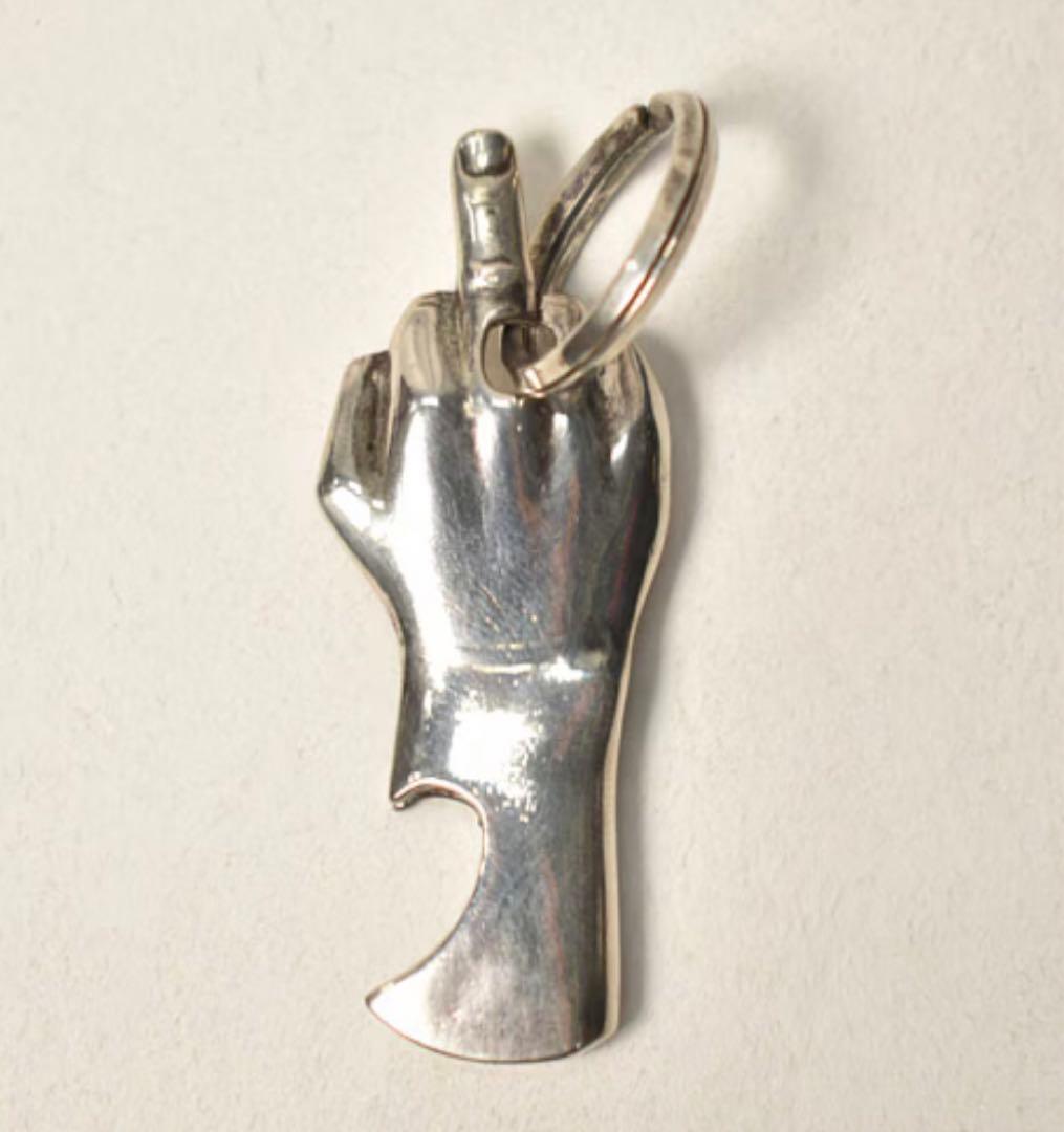 US三軒茶屋 ボトルオープナーキーホルダー ※値引不可 - メルカリ