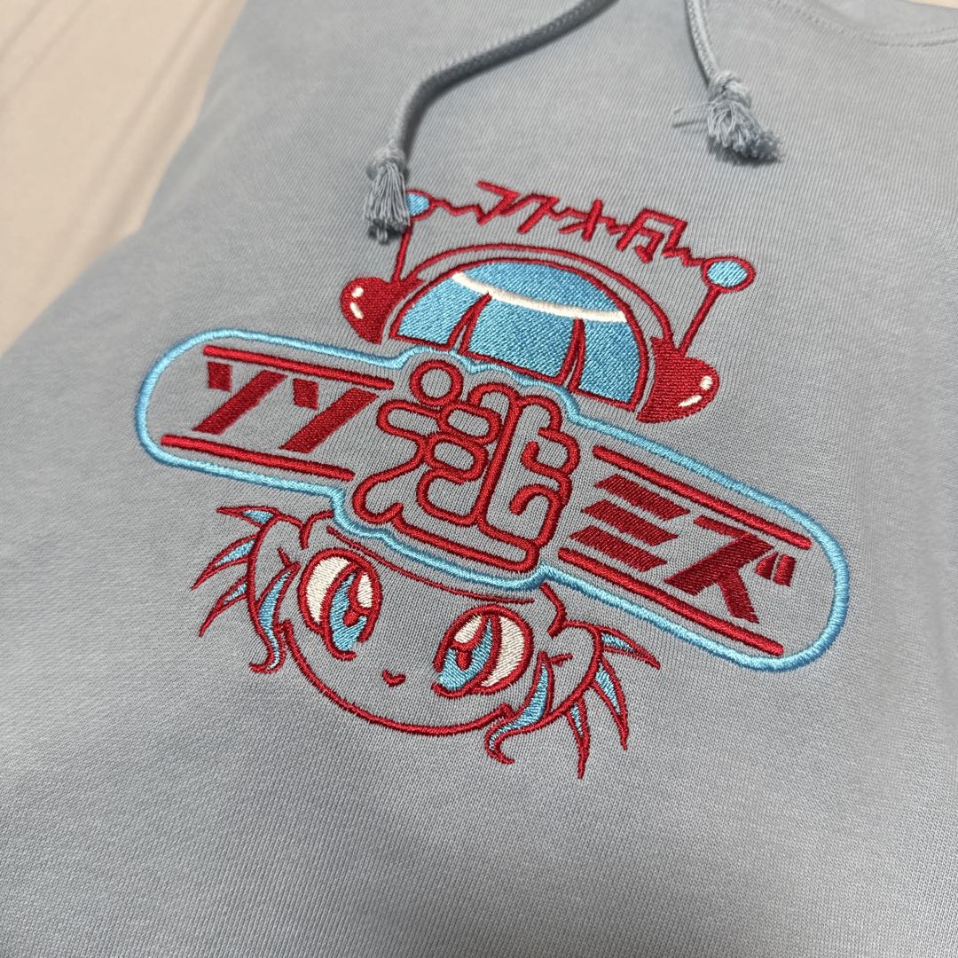 逃げ水あむ × S◯XSOCKS ソソミズパーカー ブルー LLサイズの通販はau